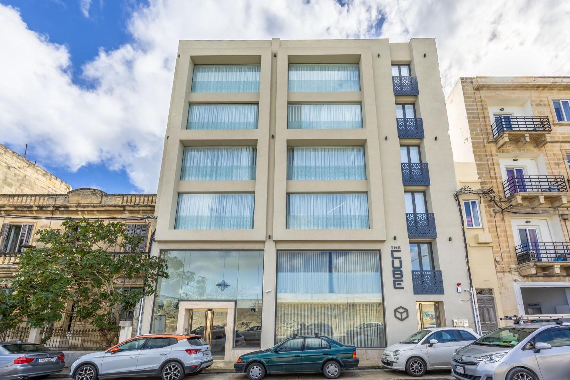 The Cube - Designer Finished Studio Penthouse By Sf Homes Gżira Kültér fotó